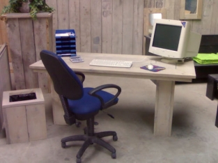 scaffolding wood desk